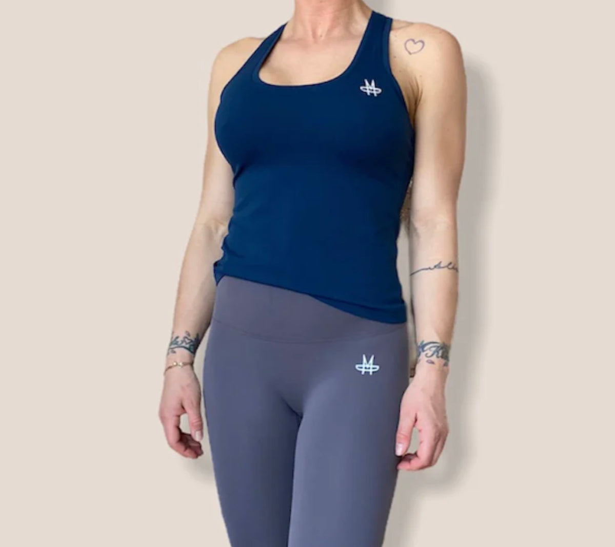 Basic Nella Top - Marine Blue