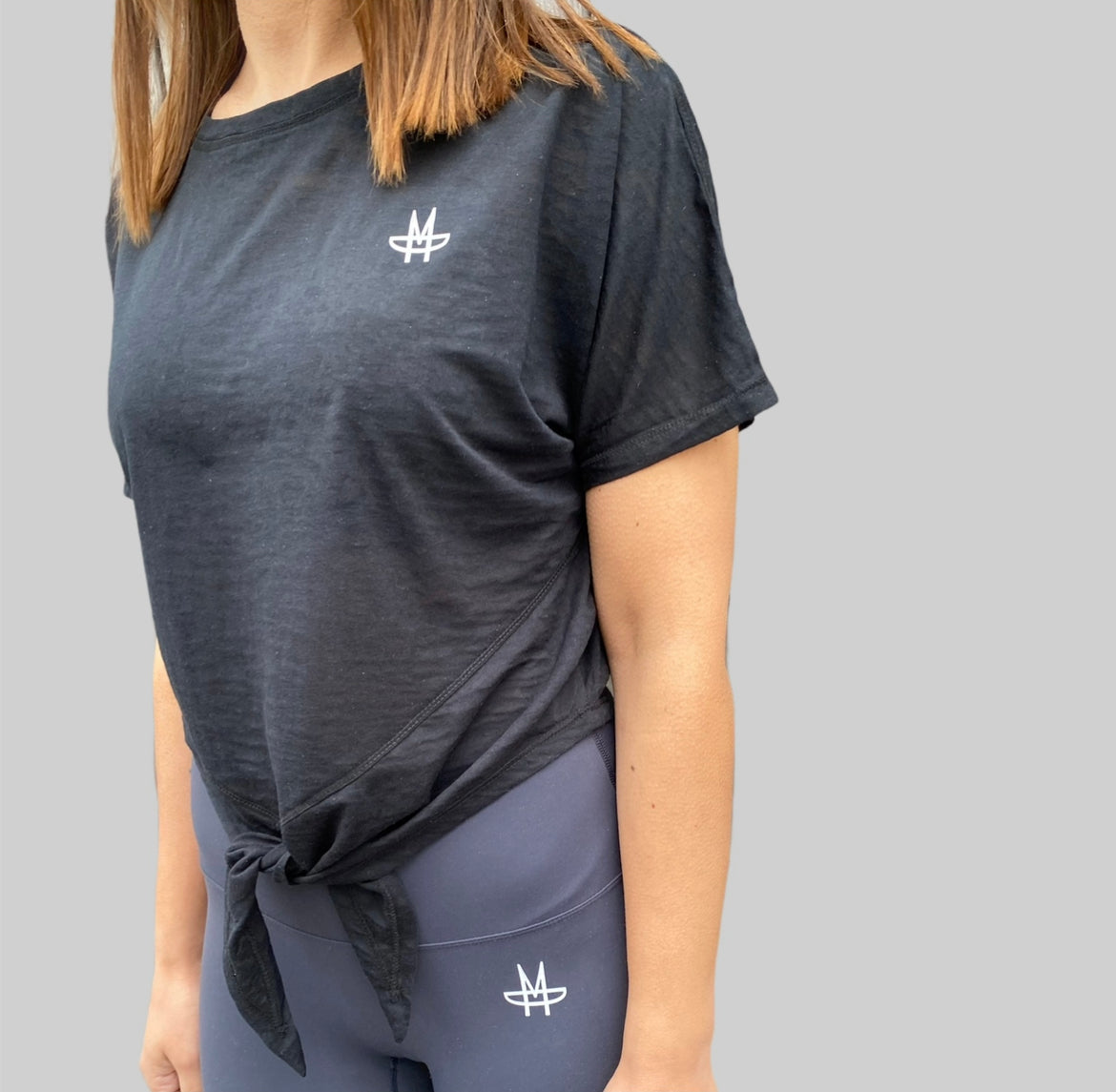 Mila with a bow - Black