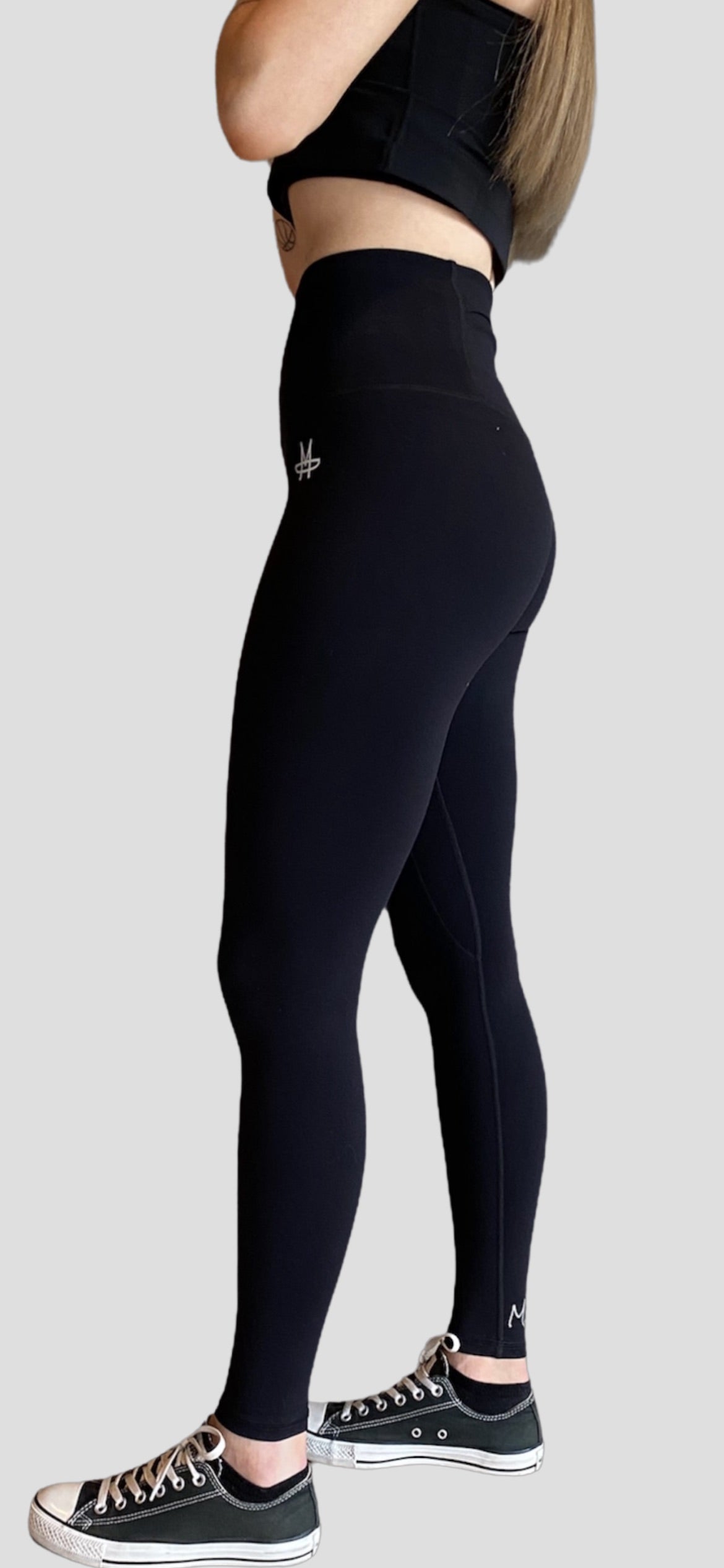 Sally Long Legs - Black